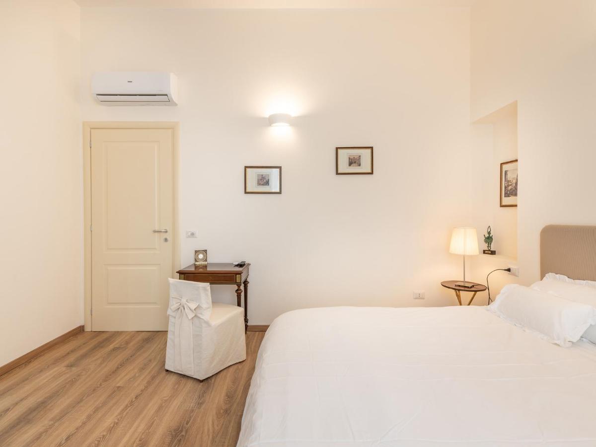 B&B Palazzo Merello Cagliari Exterior foto
